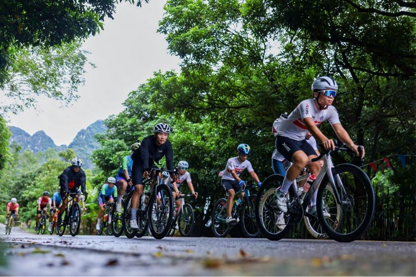 广西的自然, 人文的感触, 德保站