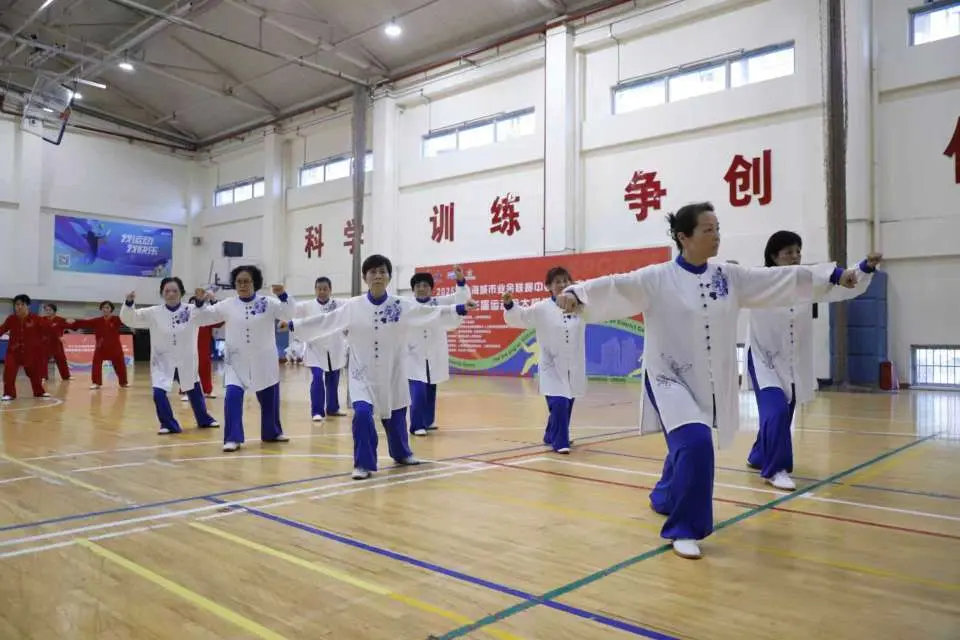 雅太极服, 静安区第三